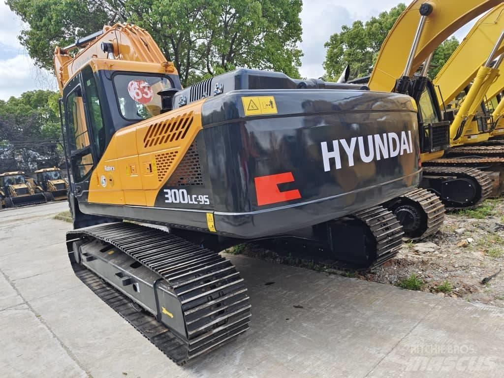 Hyundai 330LC-9S 대형 굴삭기 29톤 이상