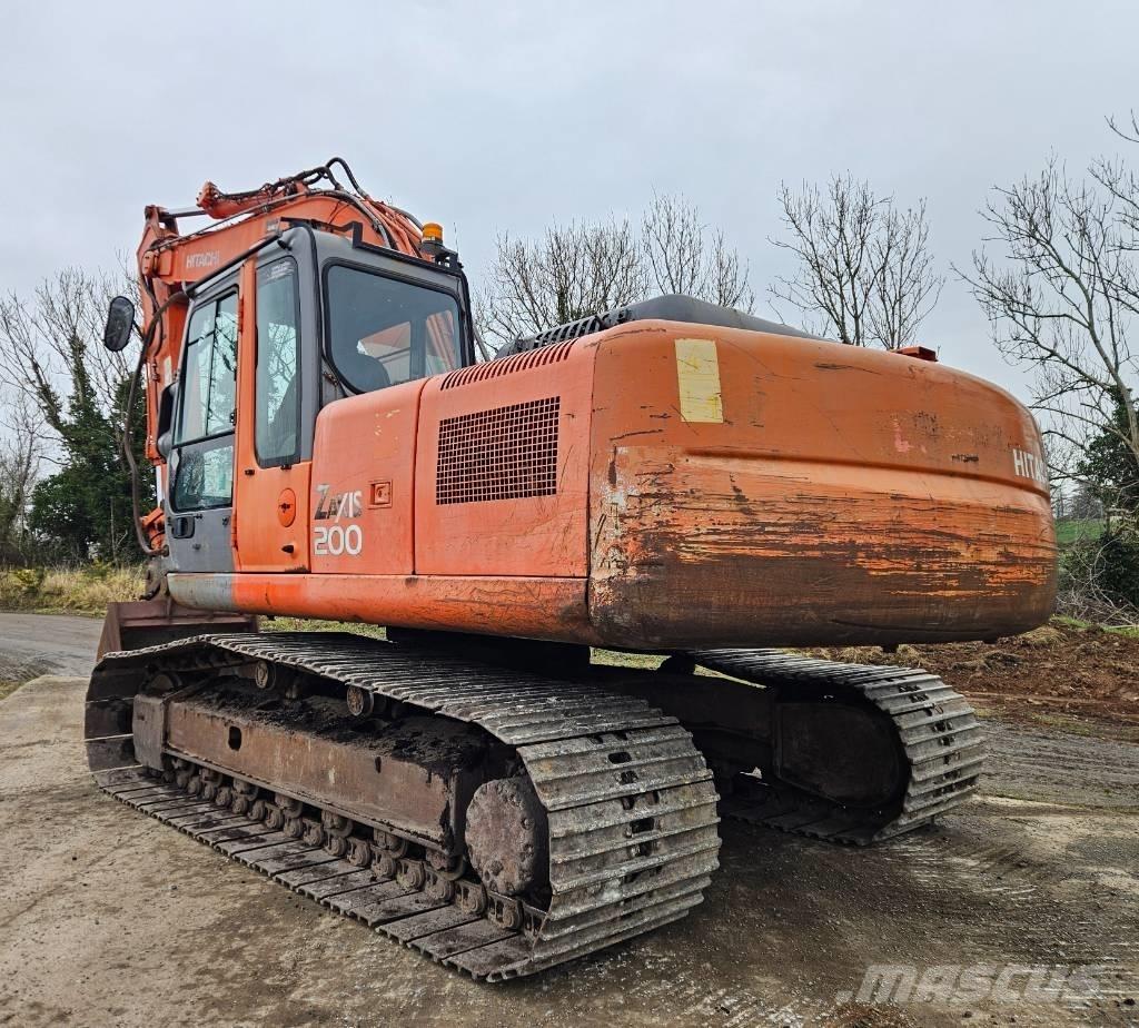 Hitachi ZX 200 LC 대형 굴삭기 29톤 이상
