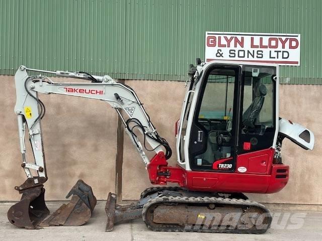 Takeuchi TB 230 소형 굴삭기 7톤 미만