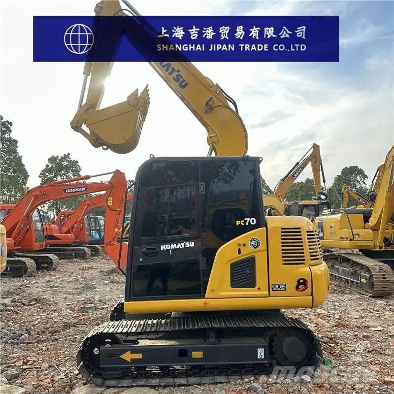 Komatsu PC 70 소형 굴삭기 7톤 미만