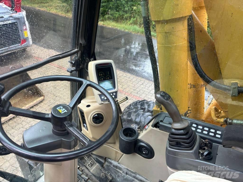 CAT M 316 C  휠 굴삭기