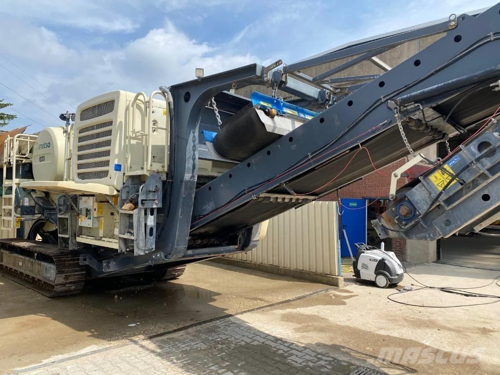 Metso LT 106 이동식 분쇄기