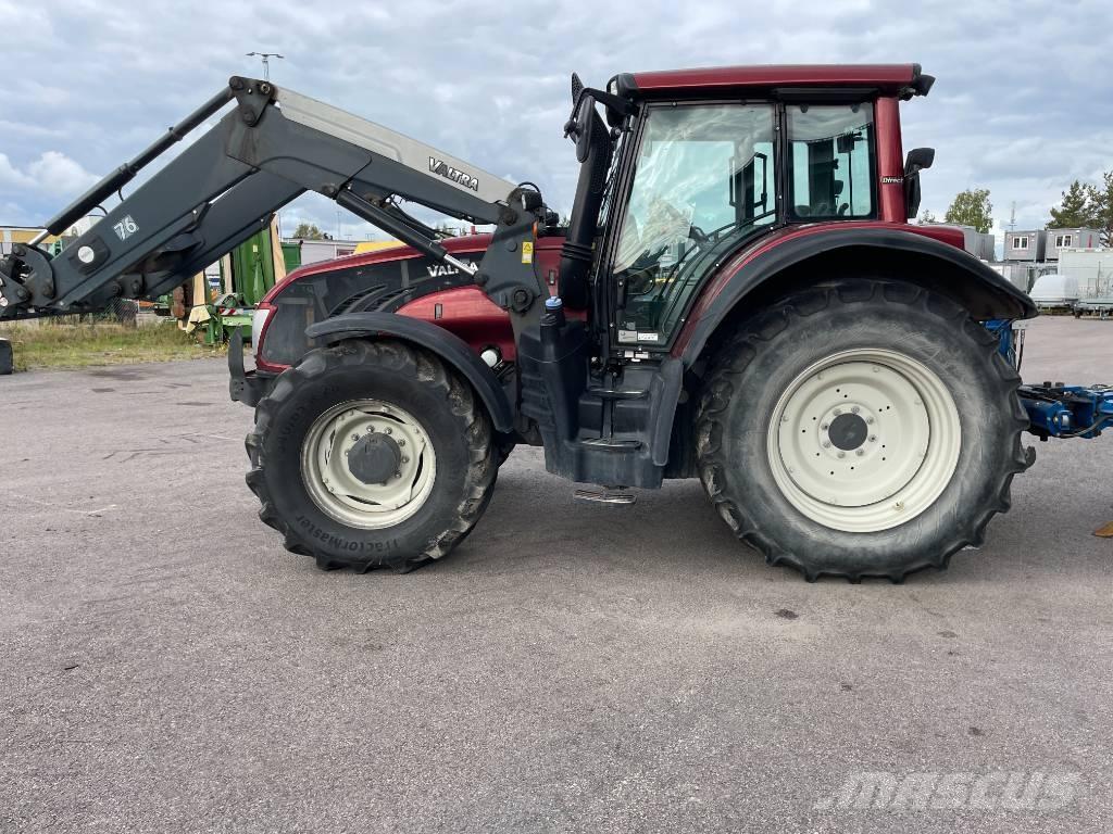 Valtra T 203 트랙터
