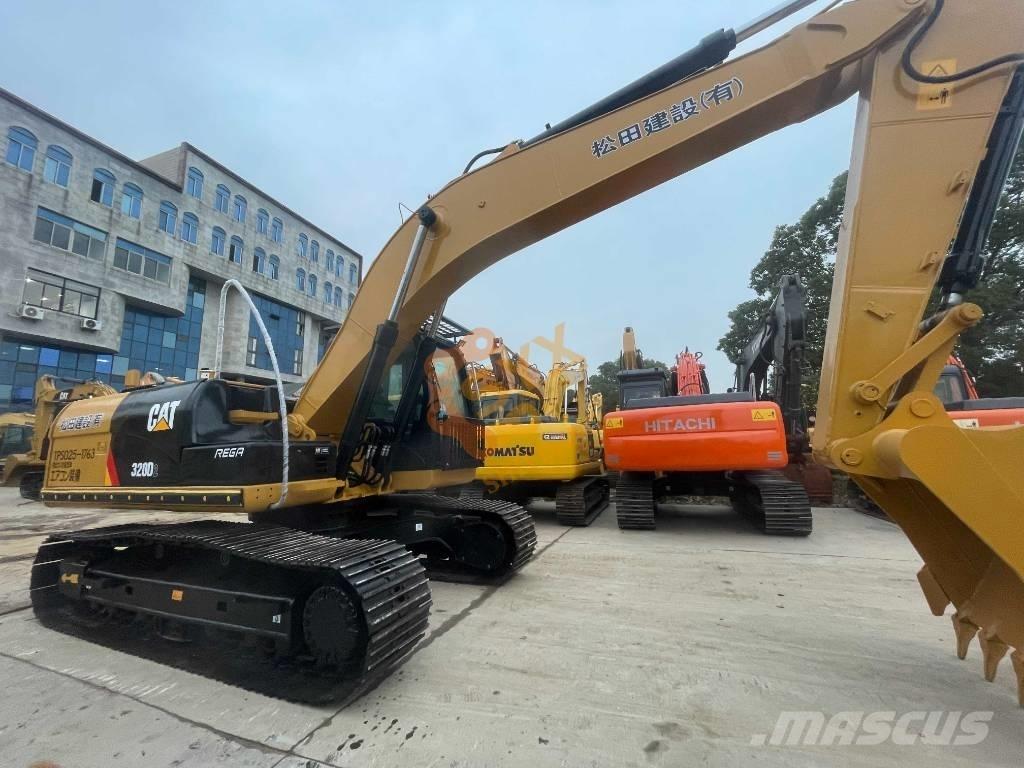 CAT CAT320 D2 대형 굴삭기 29톤 이상