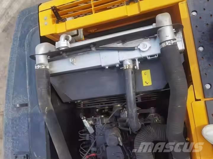 Hyundai 220LC-9s 대형 굴삭기 29톤 이상