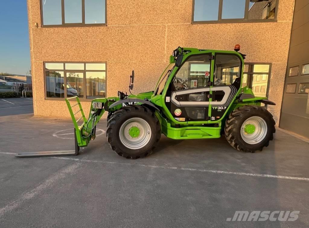 Merlo TF30.7 텔러 핸들러