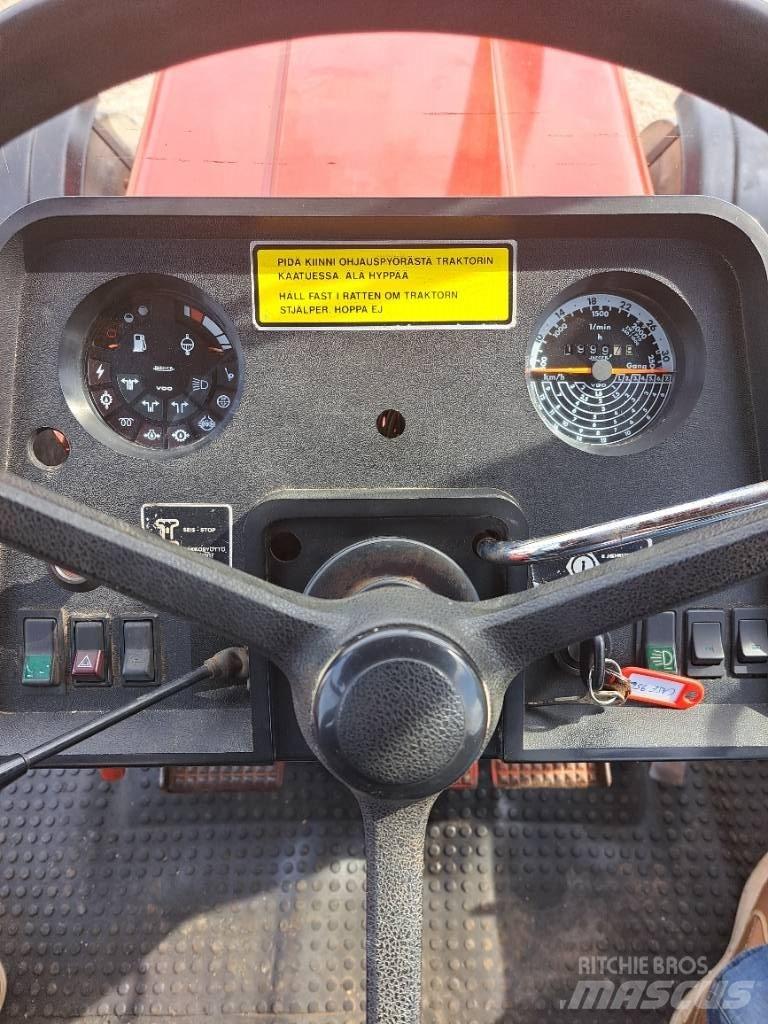 International 956XL 트랙터