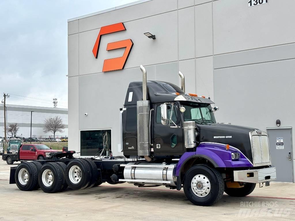Western Star 4900 트랙터 유닛