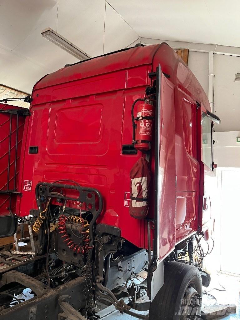 Scania CR19H 캐빈 및 인테리어