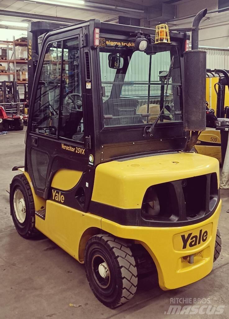 Yale GDP25VX 디젤 지게차