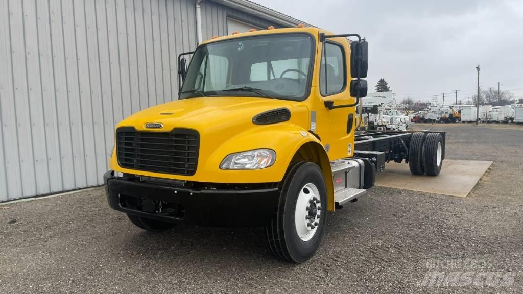 Freightliner M2 새시 운전실 트럭