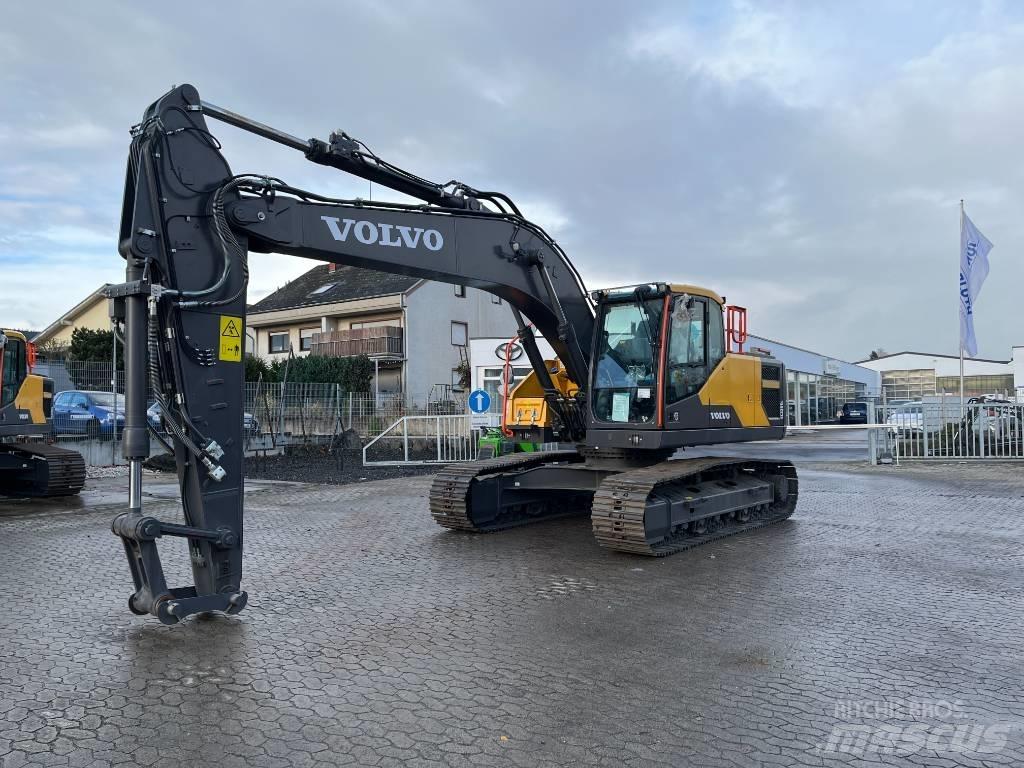 Volvo EC220EL 대형 굴삭기 29톤 이상