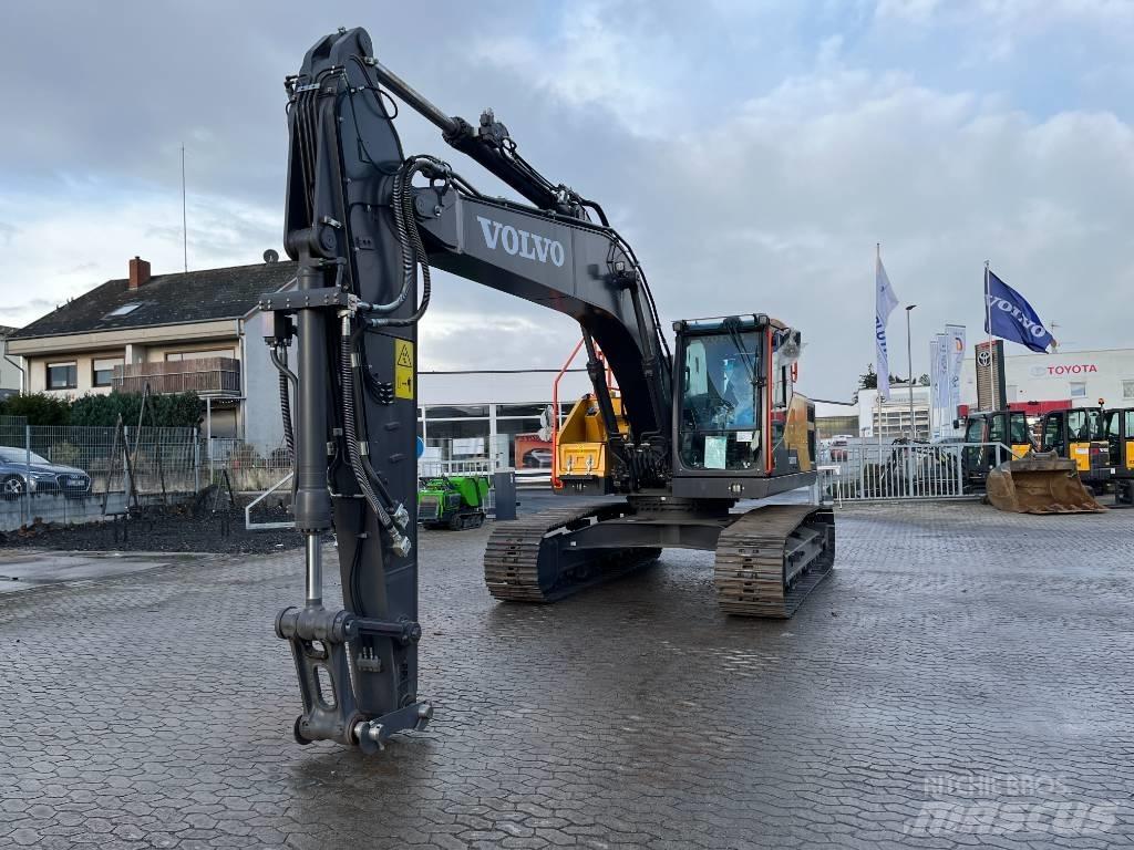 Volvo EC220EL 대형 굴삭기 29톤 이상