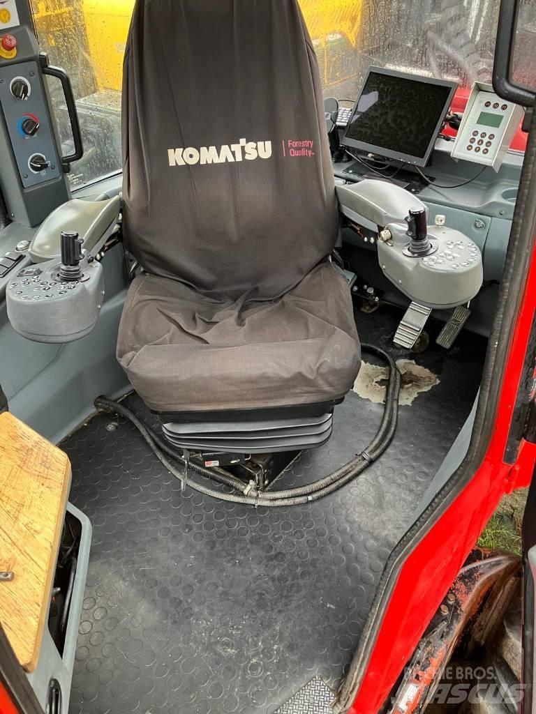 Komatsu 840TX 원목 포워더