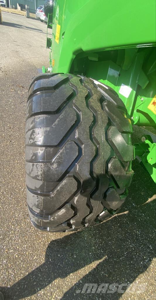 John Deere V461M 원형 곤포기