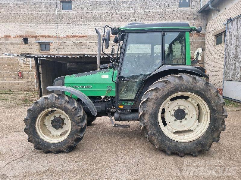 Valtra Valmet 900 트랙터