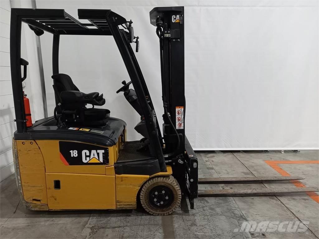  EP18CPNT 전동 지게차