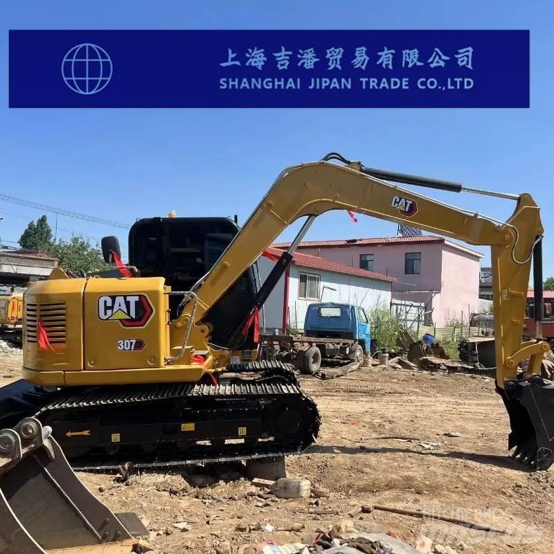 CAT 307 소형 굴삭기 7톤 미만