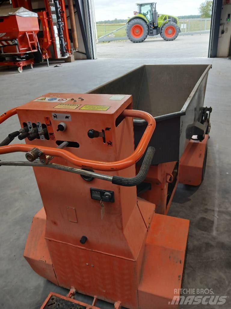 Bernards RCD 1600 건설현장 덤프트럭