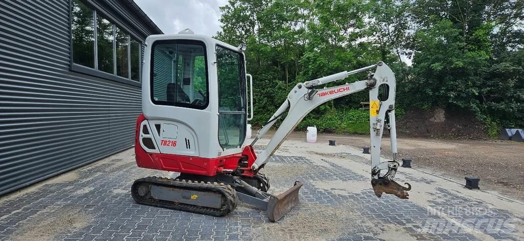 Takeuchi TB216 소형 굴삭기 7톤 미만