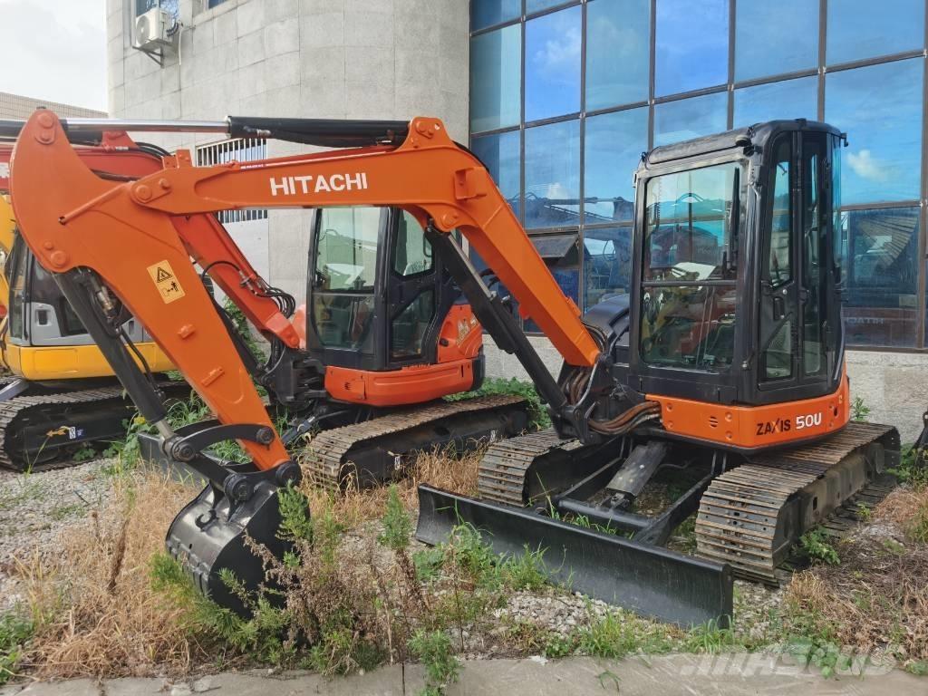 Hitachi ZX 50 U 소형 굴삭기 7톤 미만