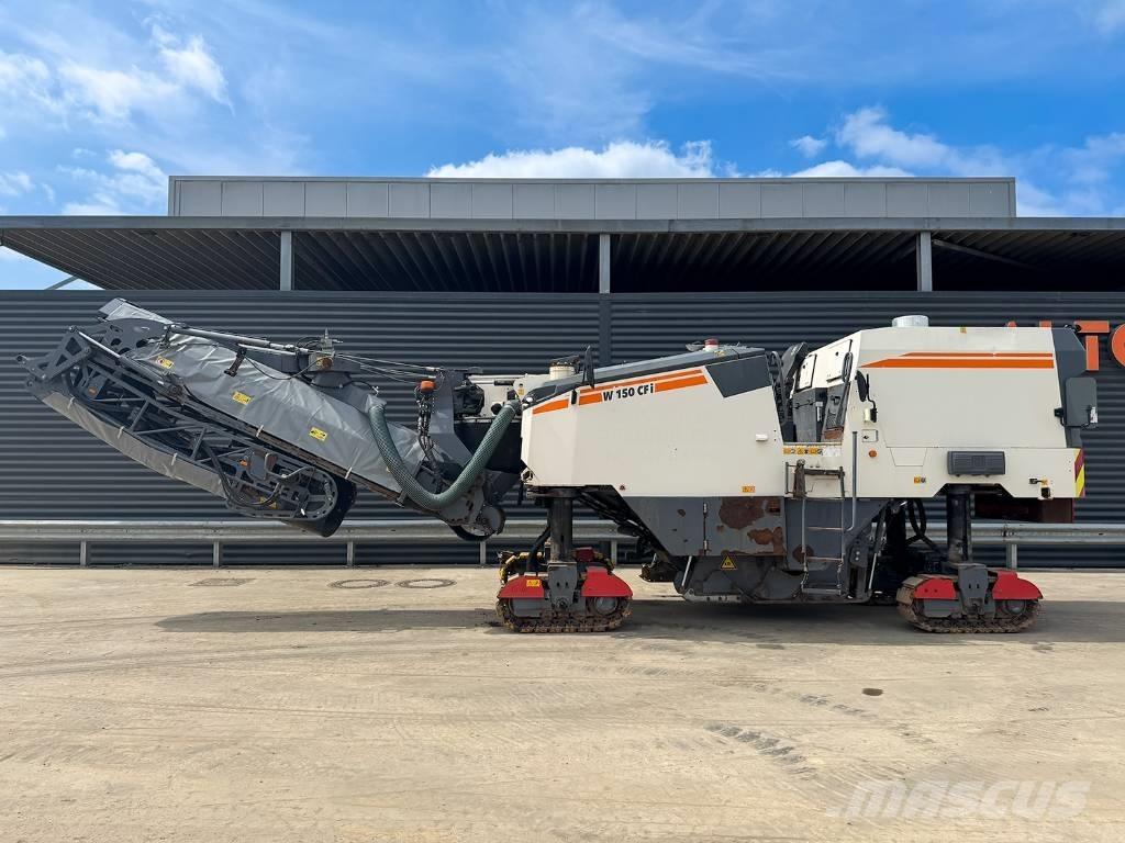 Wirtgen W 150 CFI 아스팔트 콜드 밀링 기계
