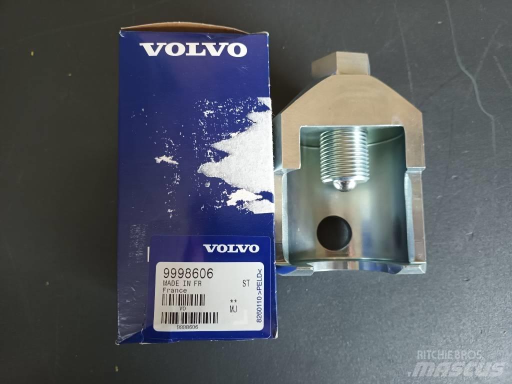 Volvo PULLER 9998606 엔진