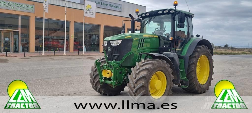 John Deere 6215 R 트랙터