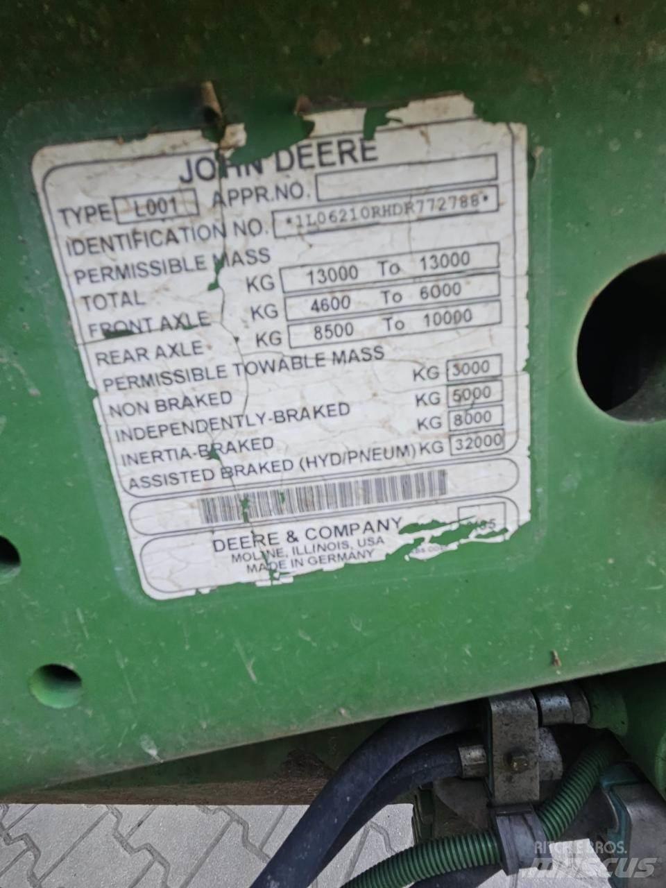 John Deere 6210R 트랙터