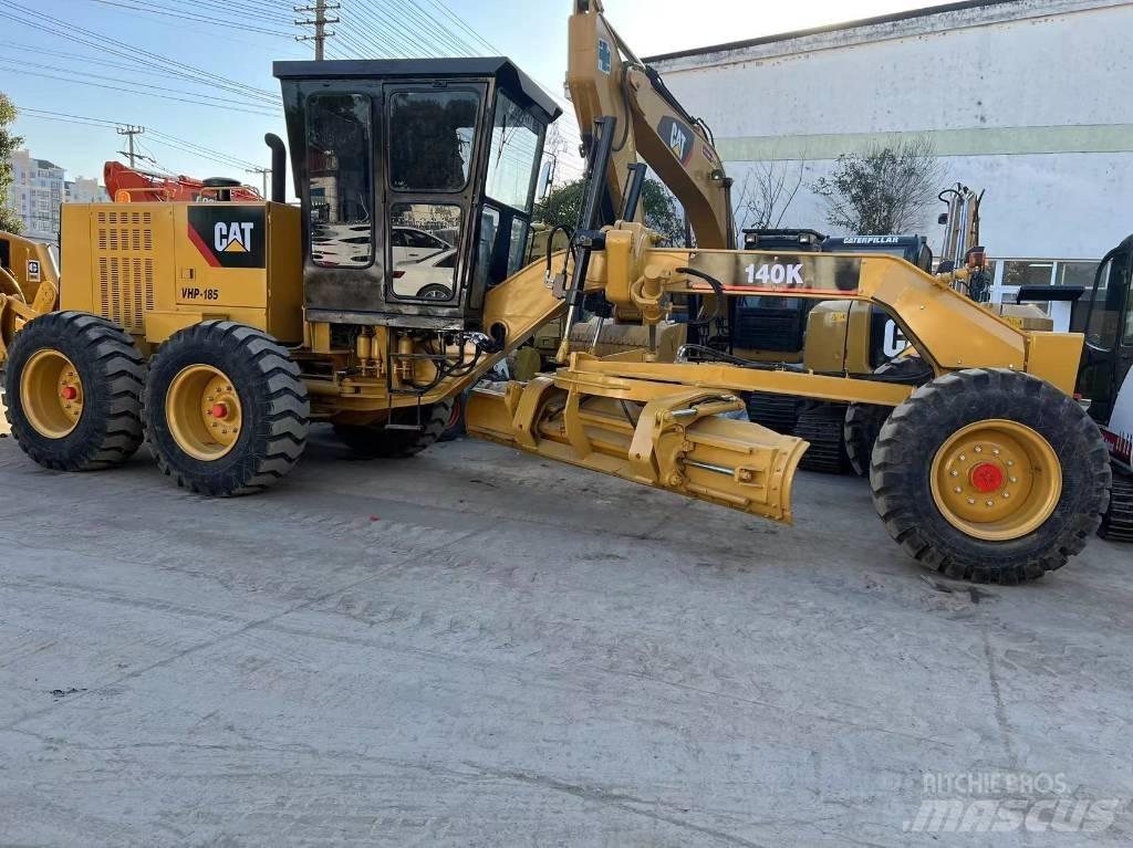 CAT 140K 그레이더