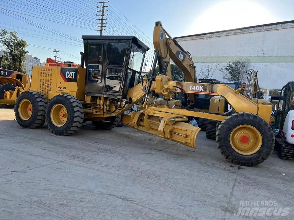 CAT 140K 그레이더