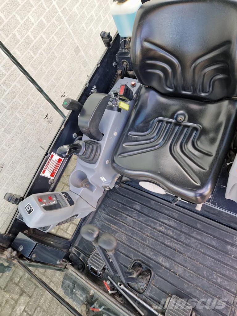 Kubota KX016-4 소형 굴삭기 7톤 미만