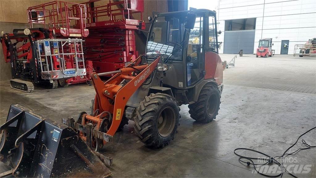 Weycor AR320 Cab 다목적 로더