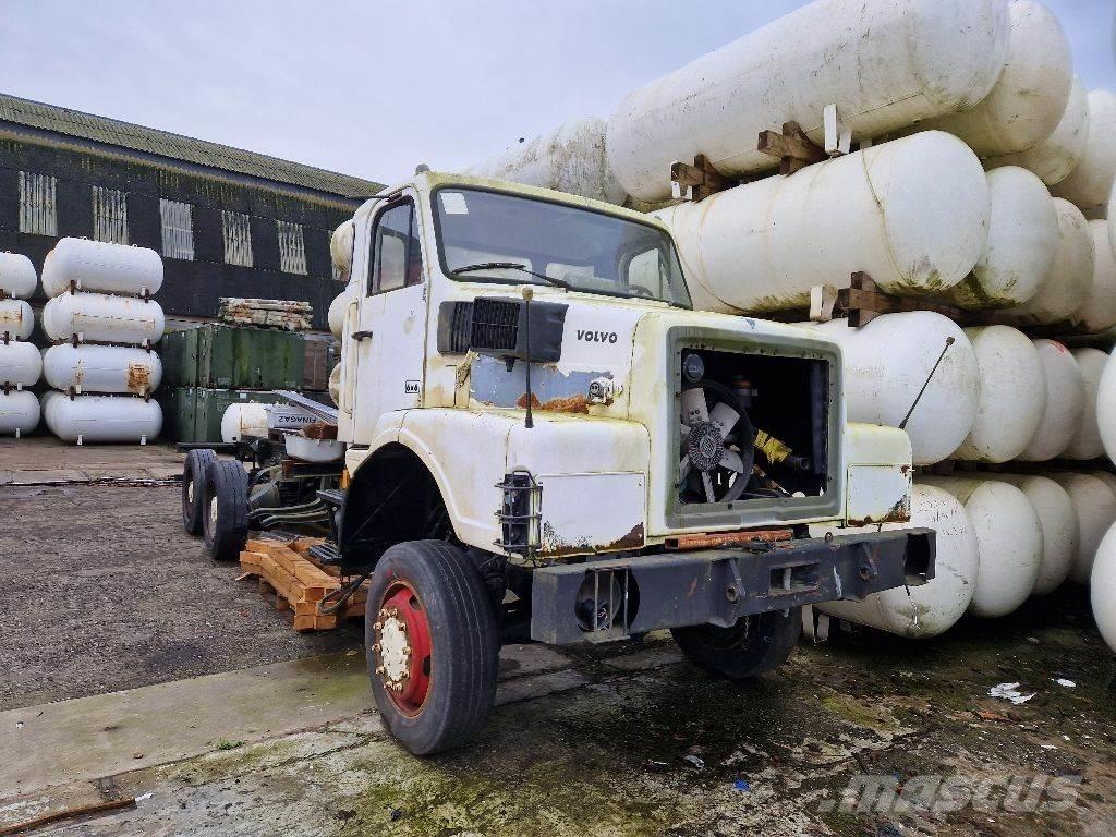 Volvo N10 6x6 새시 운전실 트럭