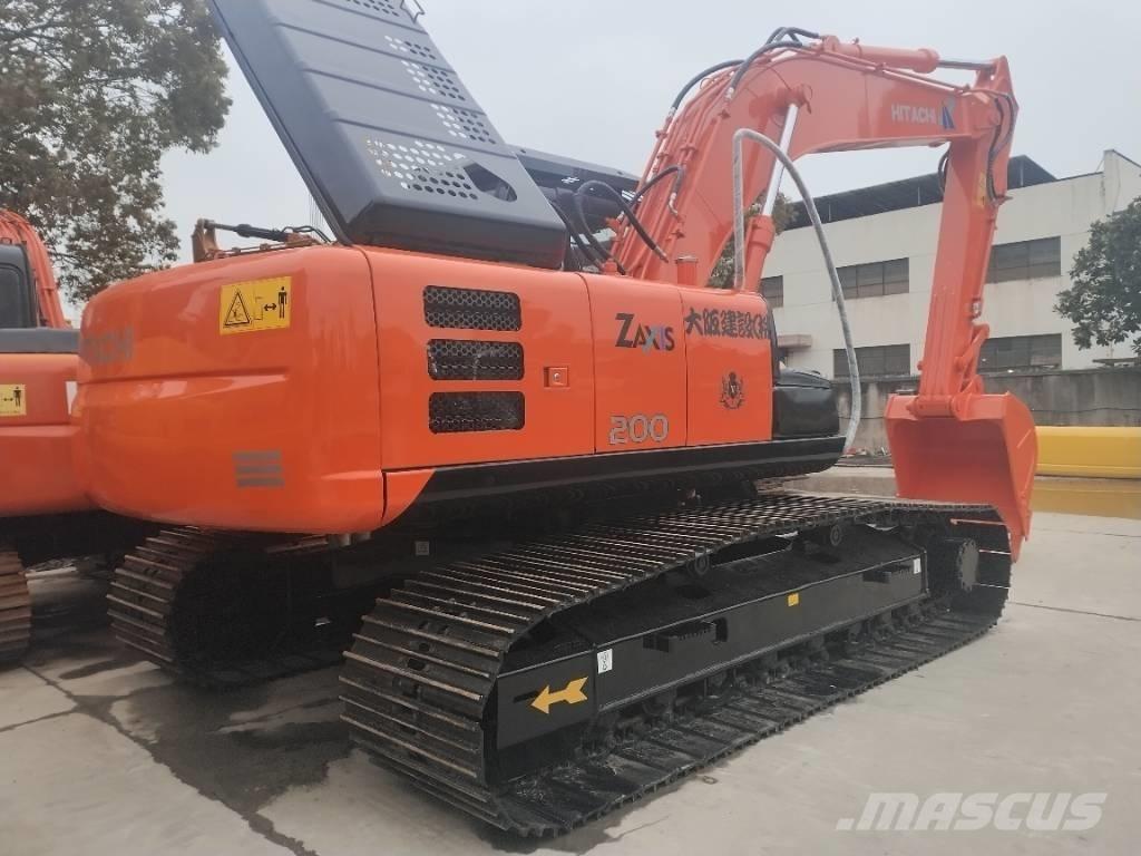 Hitachi ZX 200 대형 굴삭기 29톤 이상