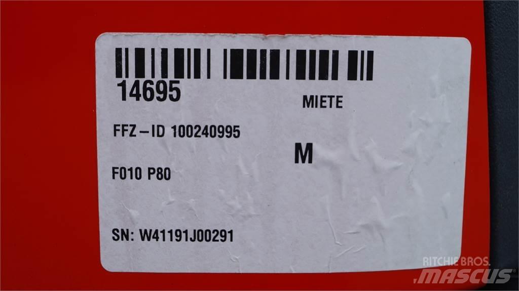 Linde P80 견인 트럭