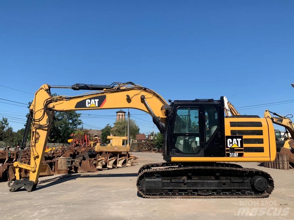 CAT 318F 대형 굴삭기 29톤 이상