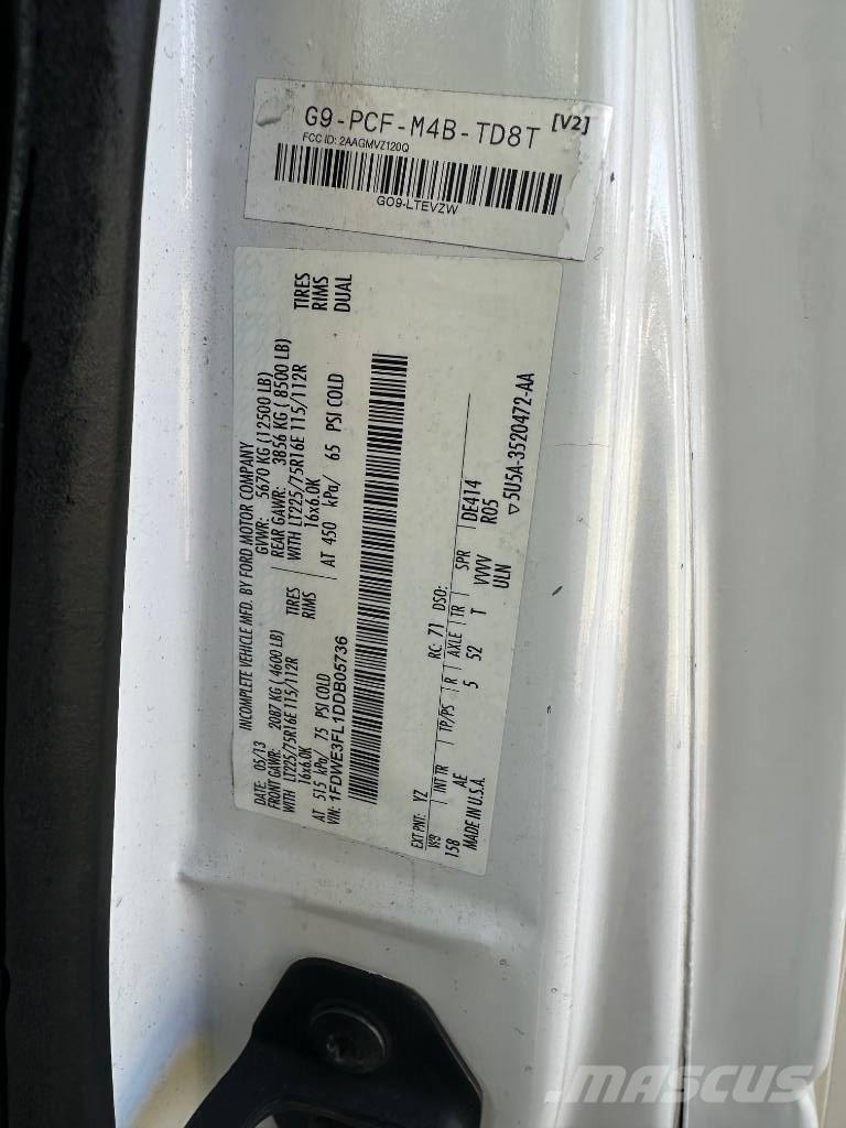 Ford e350 패널 화물차