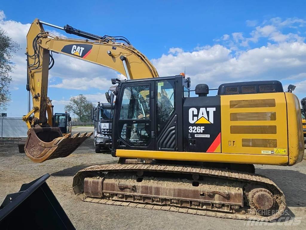 CAT 326 F L 대형 굴삭기 29톤 이상