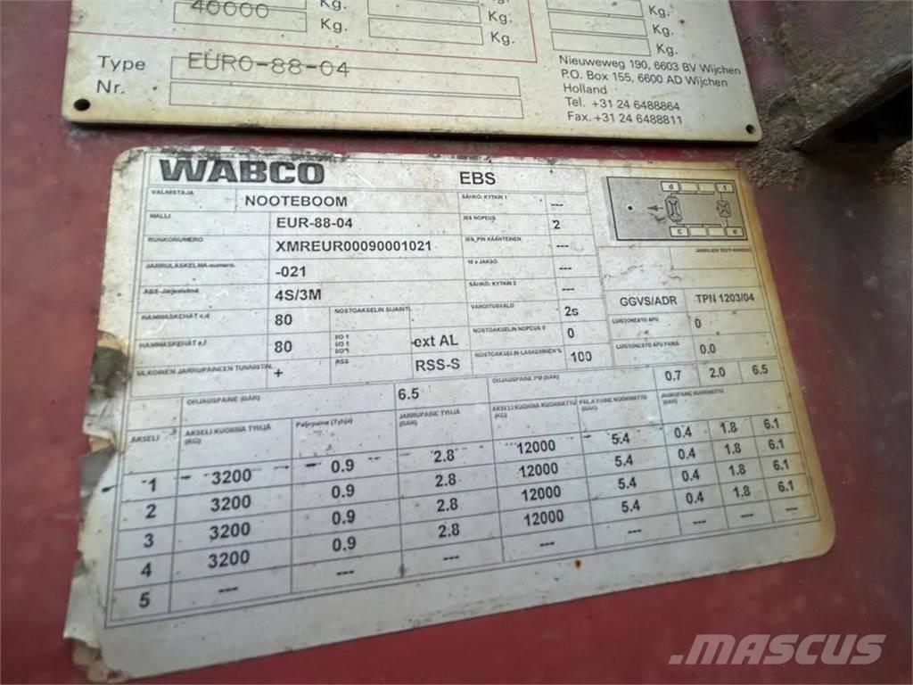 Scania R560 8x4 트랙터 유닛