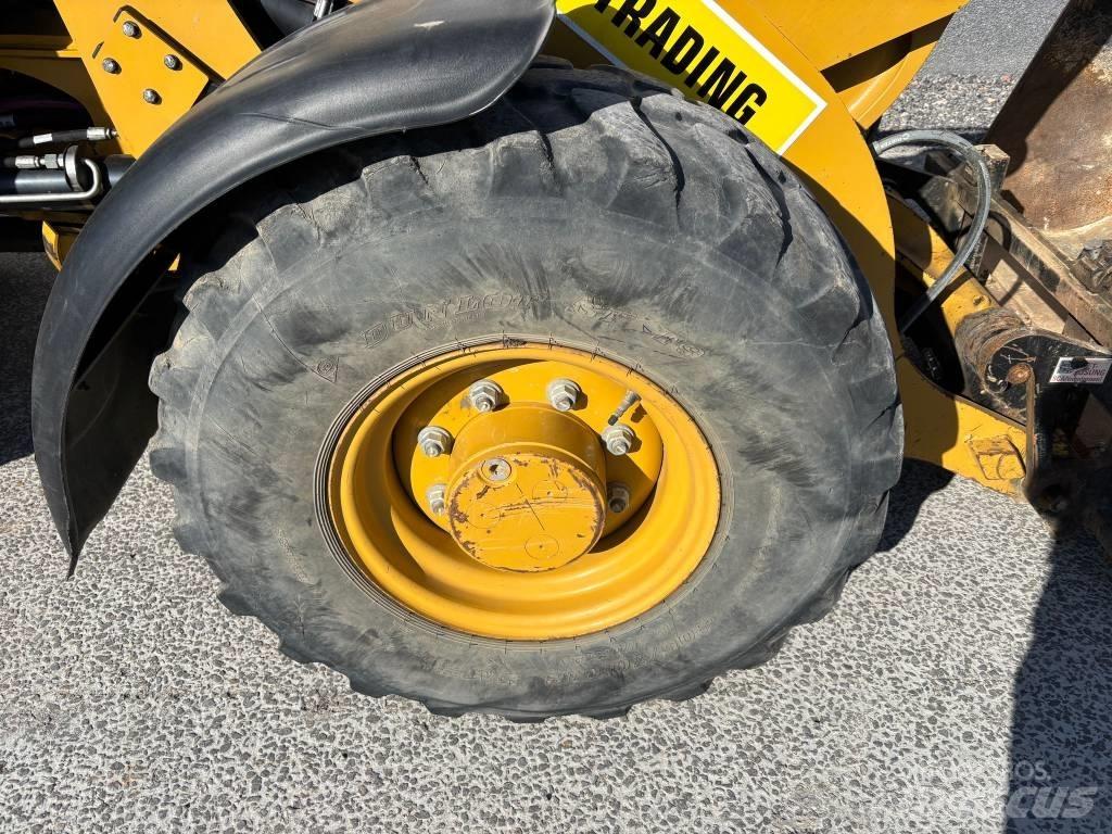 CAT 906 M  휠로우더