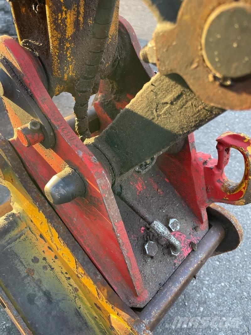 JCB 19C-1 E-Tec 소형 굴삭기 7톤 미만