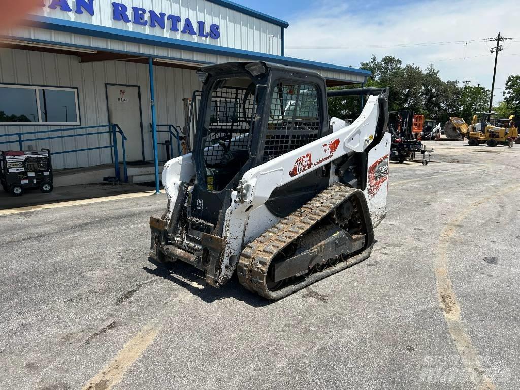 Bobcat T64  스키드로더