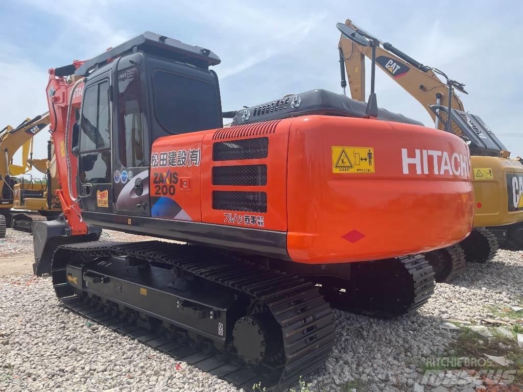 Hitachi ZX 200 대형 굴삭기 29톤 이상