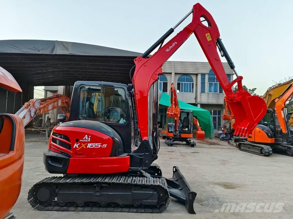 Kubota KX165-5 대형 굴삭기 29톤 이상