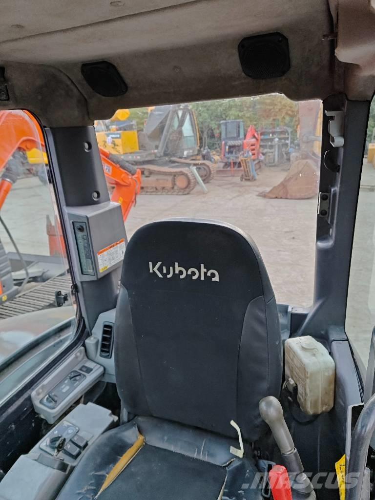 Kubota KX165-5 대형 굴삭기 29톤 이상