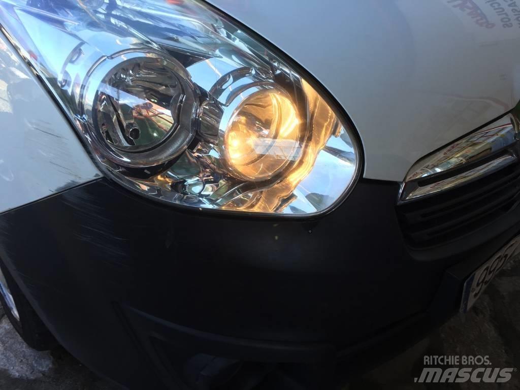 Opel Combo 패널 화물차