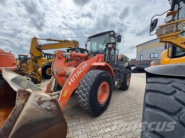 Hitachi ZW 180  휠로우더