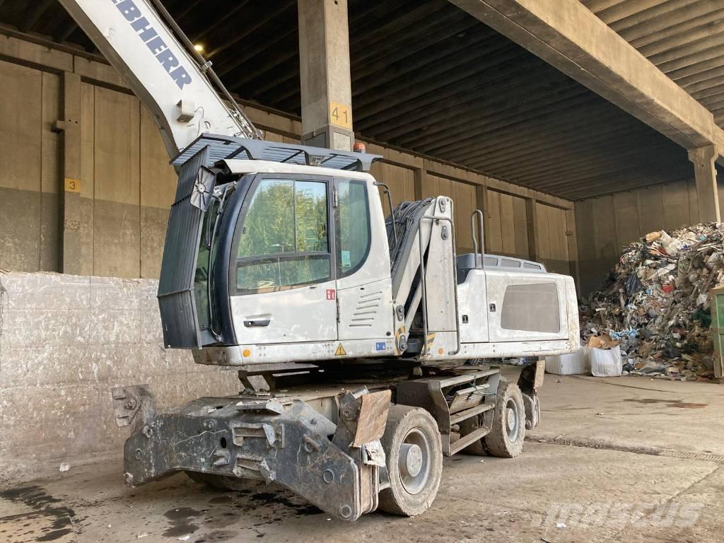 Liebherr LH 30 M 폐기물/산업 처리기