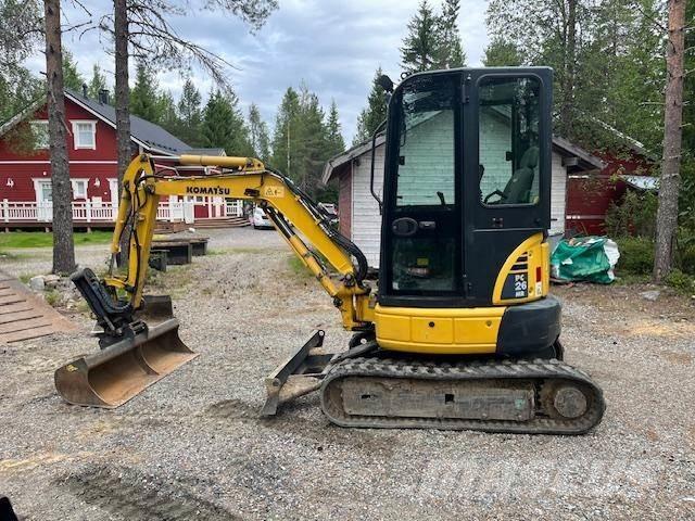 Komatsu PC26MR-3 소형 굴삭기 7톤 미만